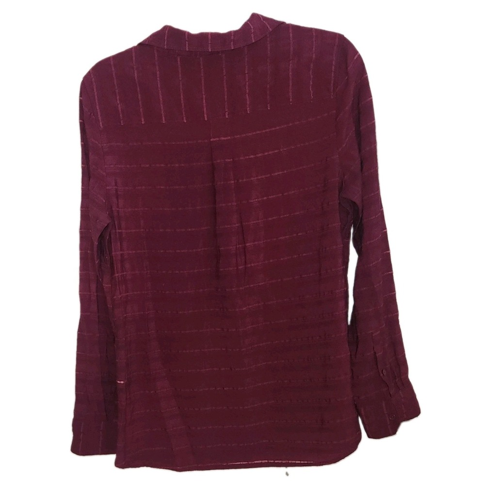 Banana Republic Textured Burgundy Button Up Shirt
LARGE - Picture 2 of 7